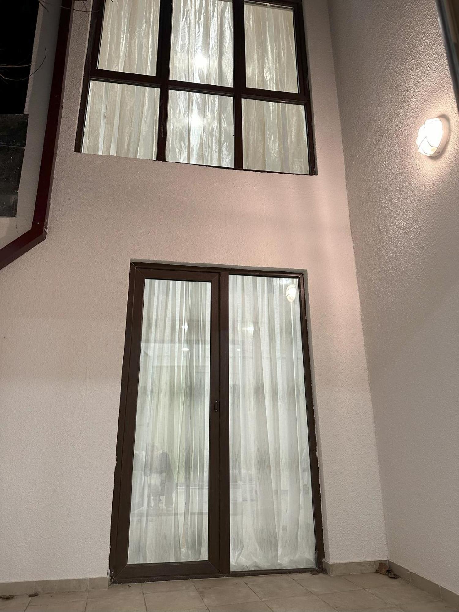 Three Palms Guest House Tiflis Exterior foto